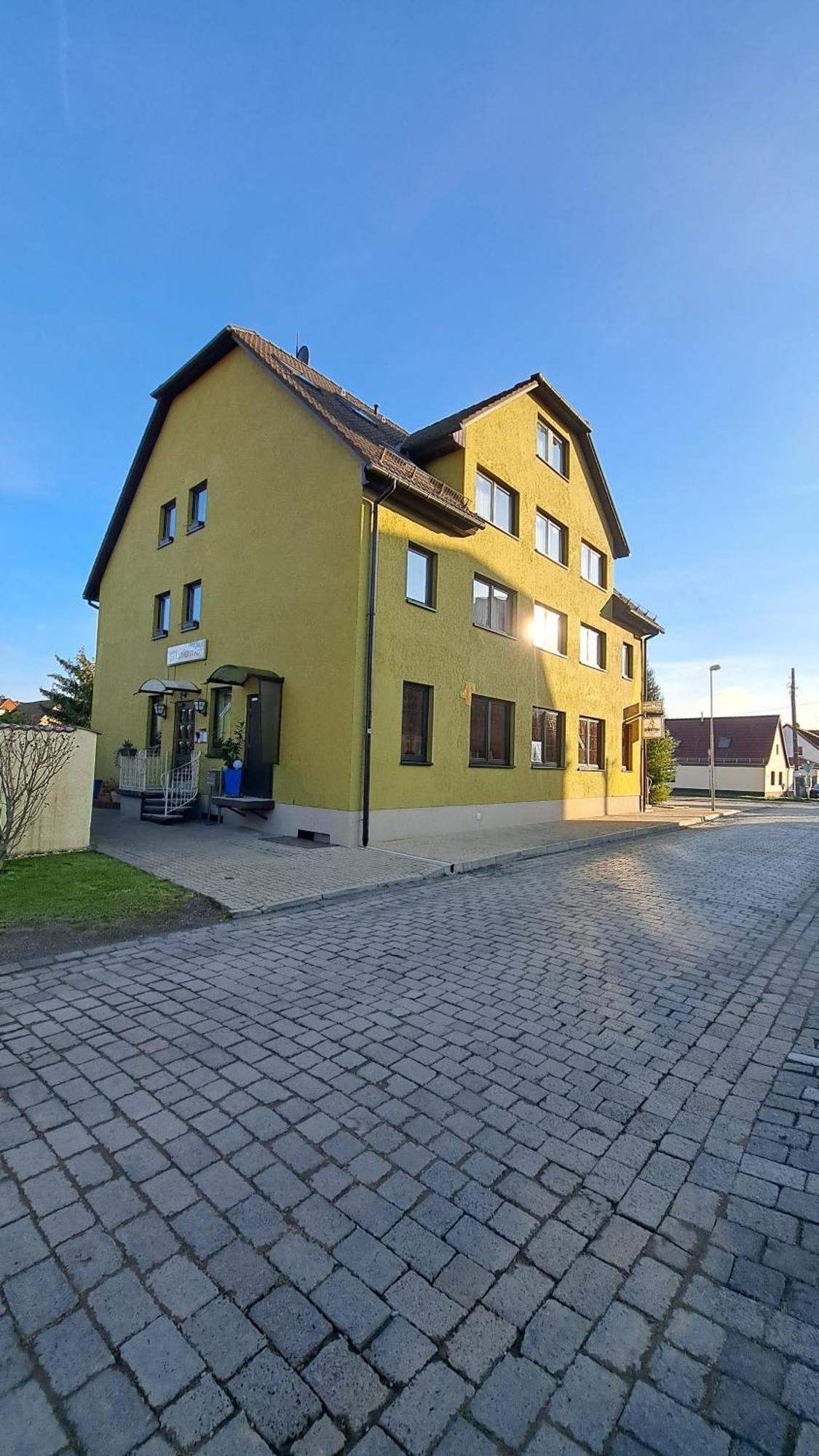 Hotel Garni Pension Zur Eisleben Zewnętrze zdjęcie