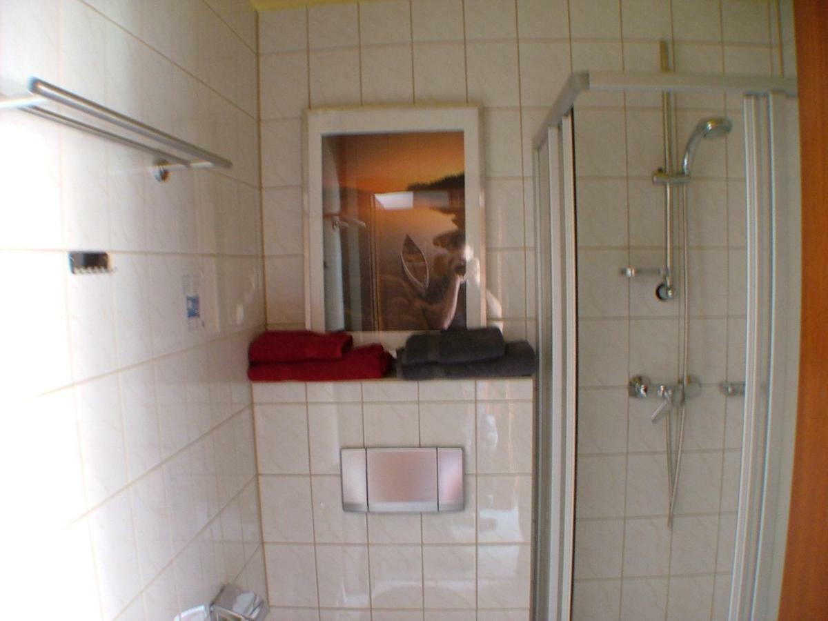 Hotel Garni Pension Zur Eisleben Zewnętrze zdjęcie