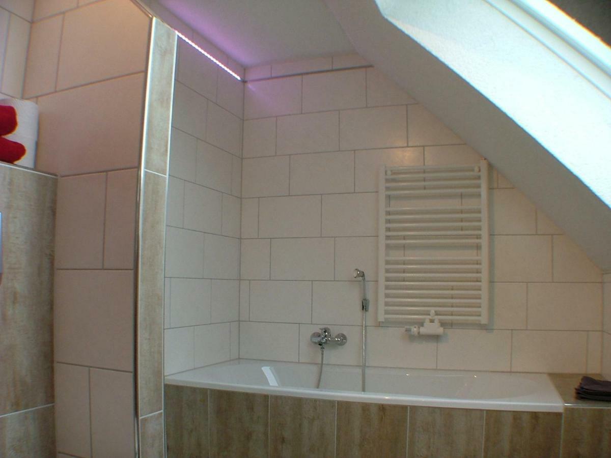 Hotel Garni Pension Zur Eisleben Zewnętrze zdjęcie